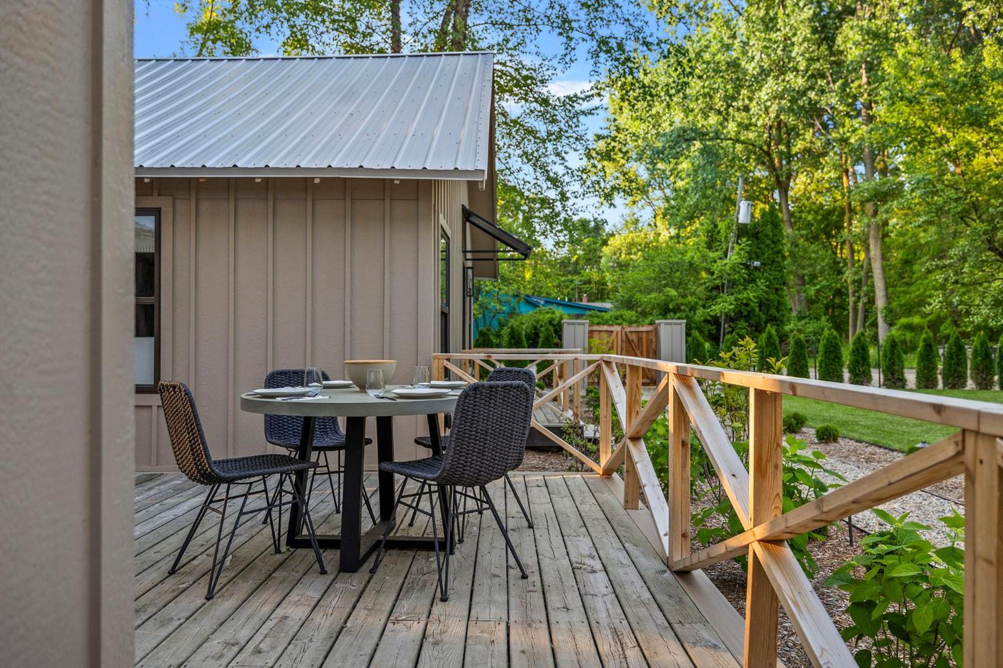 The Townie Cottages - All Units Union Pier Εξωτερικό φωτογραφία